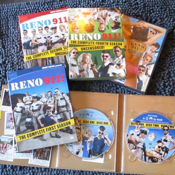 Reno 911 TV Series Fan Pack. Seasons 1, 2, 4 & The Miami Movie Unrated. - Picture 4 of 8